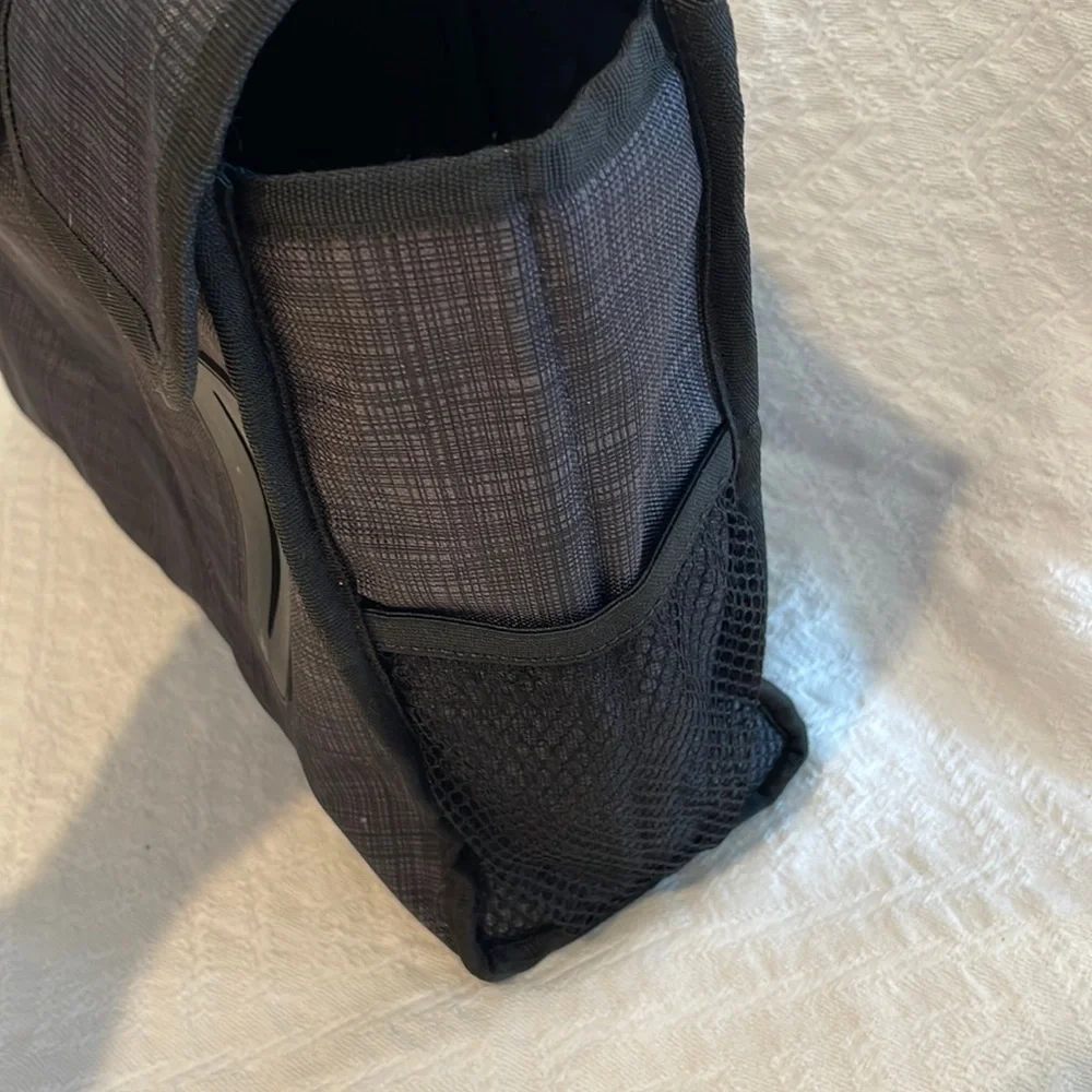 Thirty One 31 Pack and pull caddy car organizer, black cross pop - Picture 5 of 16